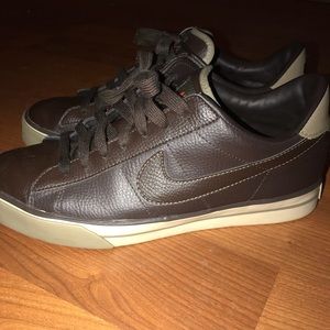 Size 8 brown and tan nikes